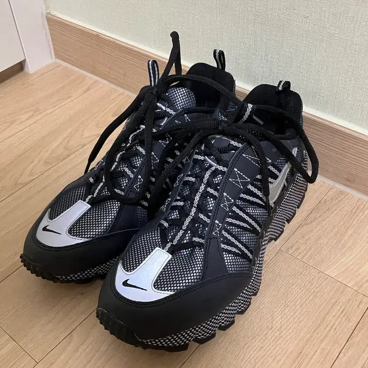 [BUNJANG] Nike Air Humara Black & Metallic Silver / 나이키 에어 휴마라 블랙 앤 메탈릭 실버