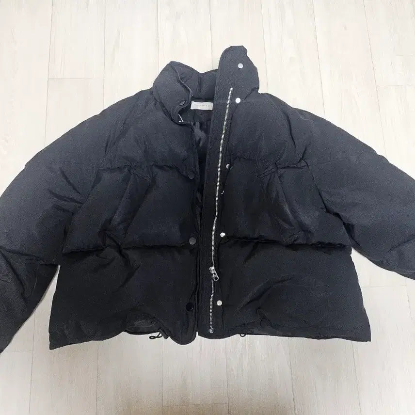 [BUNJANG] Nothing Written Black Crop Padded Jacket / 낫띵리튼 크롭 블랙 패딩 택포