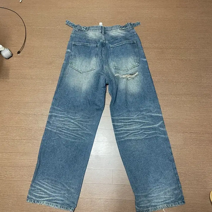 [BUNJANG] W Workshop Cat Washing Denim Size 1 / 더블유워크샵 캣워싱 데님 1사이즈