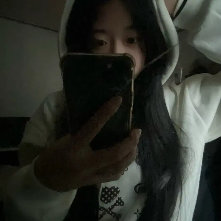 [BUNJANG] Prime8 Ivory Hoodie / 프라임에이트 후드티 아이보리