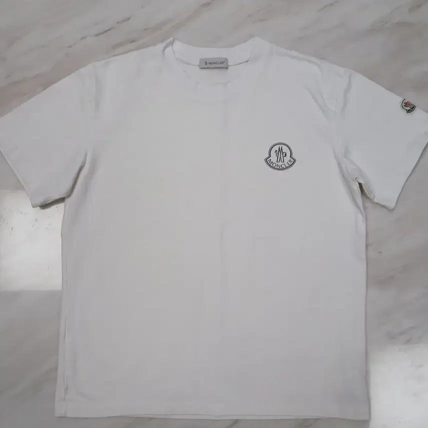 [BUNJANG] Moncler Unisex Cotton Short Sleeve T-shirt / [아주 좋습니다] 몽클레어 남성 여성공용 면 반팔 티셔츠 L 사이즈