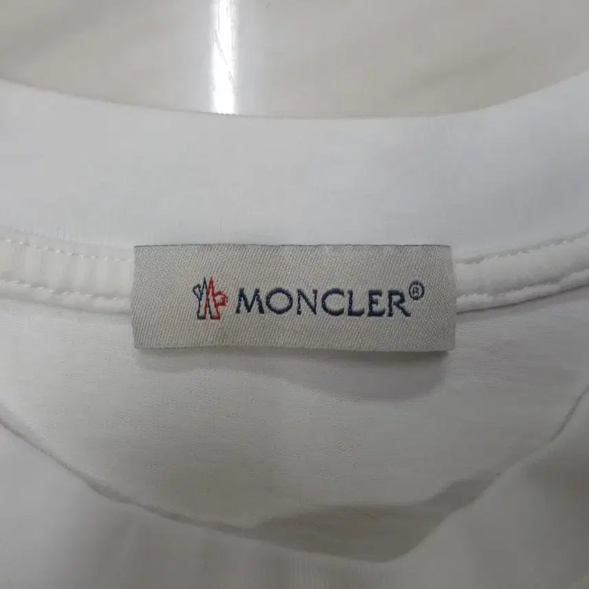[BUNJANG] Moncler Unisex Cotton Short Sleeve T-shirt / [아주 좋습니다] 몽클레어 남성 여성공용 면 반팔 티셔츠 L 사이즈