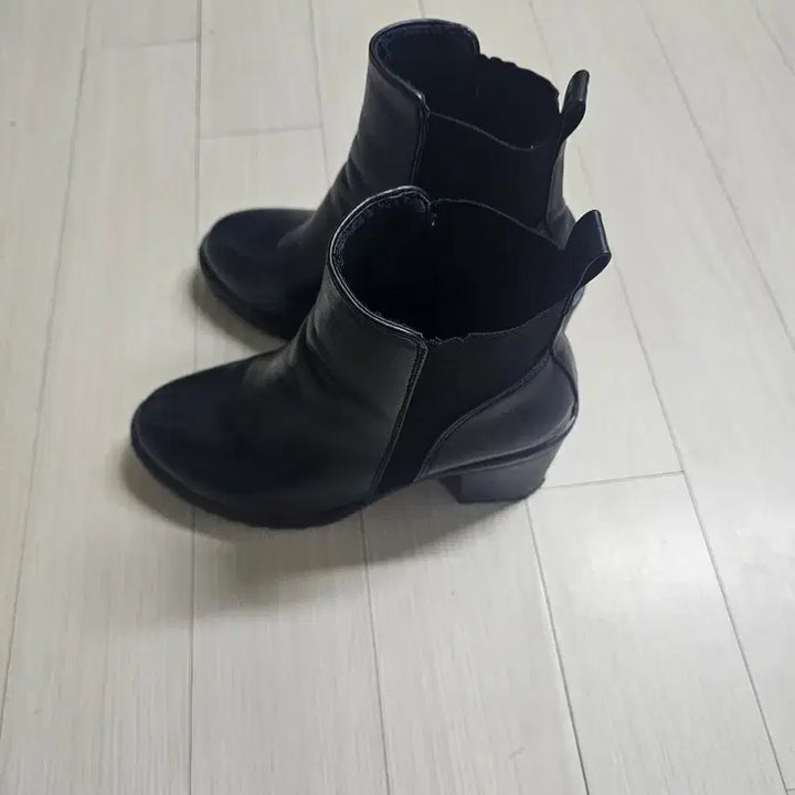 [BUNJANG] Women's Ankle Boots / 블랙 앵클 부츠 여성용