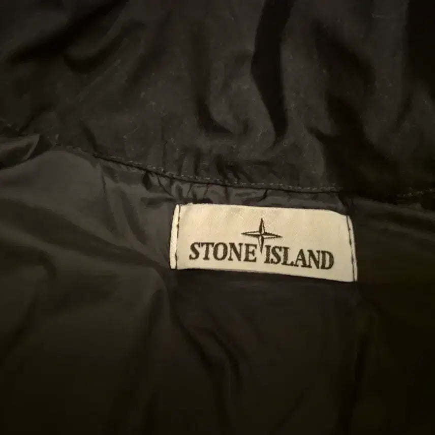 [BUNJANG] Stone Island 22FW Crinkle Reps Padded Jacket Black M / 스톤아일랜드 22FW 크링클랩스 패딩 블랙 M