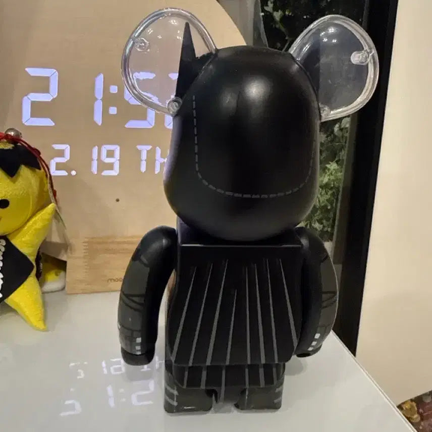 [BUNJANG] Bearbrick Gotham City Comic Ver. / 베어브릭 배트맨 Gotham City Comic Ver.