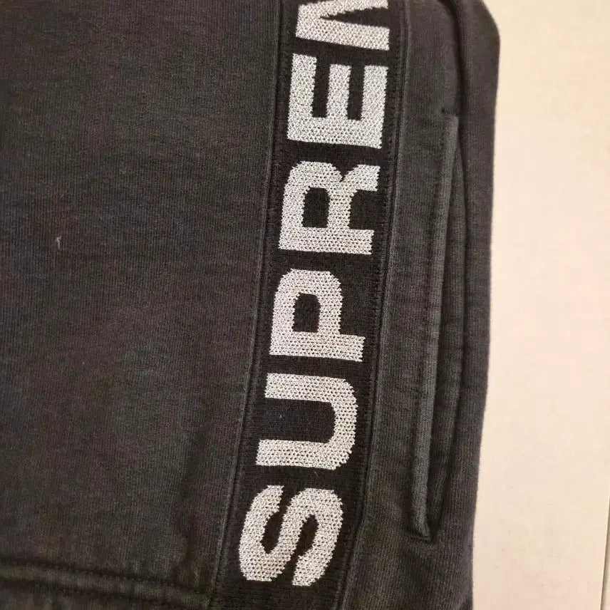 [BUNJANG] Supreme Pants (S) / 슈프림 팬츠s사이즈