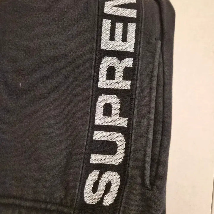 [BUNJANG] Supreme Pants (S) / 슈프림 팬츠s사이즈