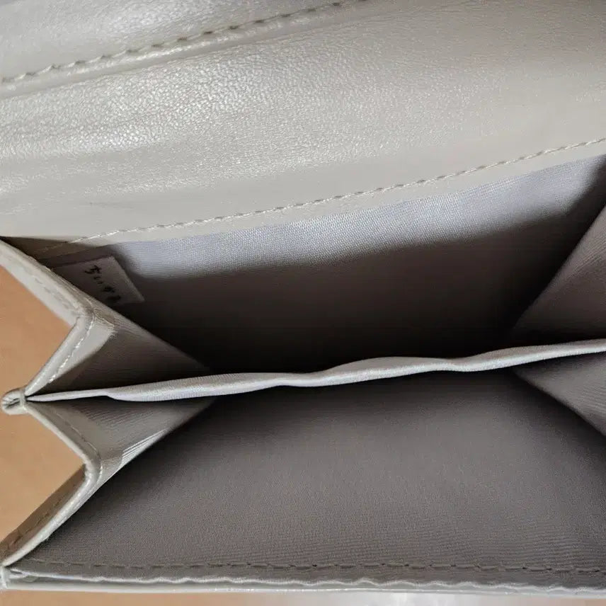 [BUNJANG] Chikawa Hachiware Card Wallet / 하치와레 카드지갑 치이카와 먼작귀