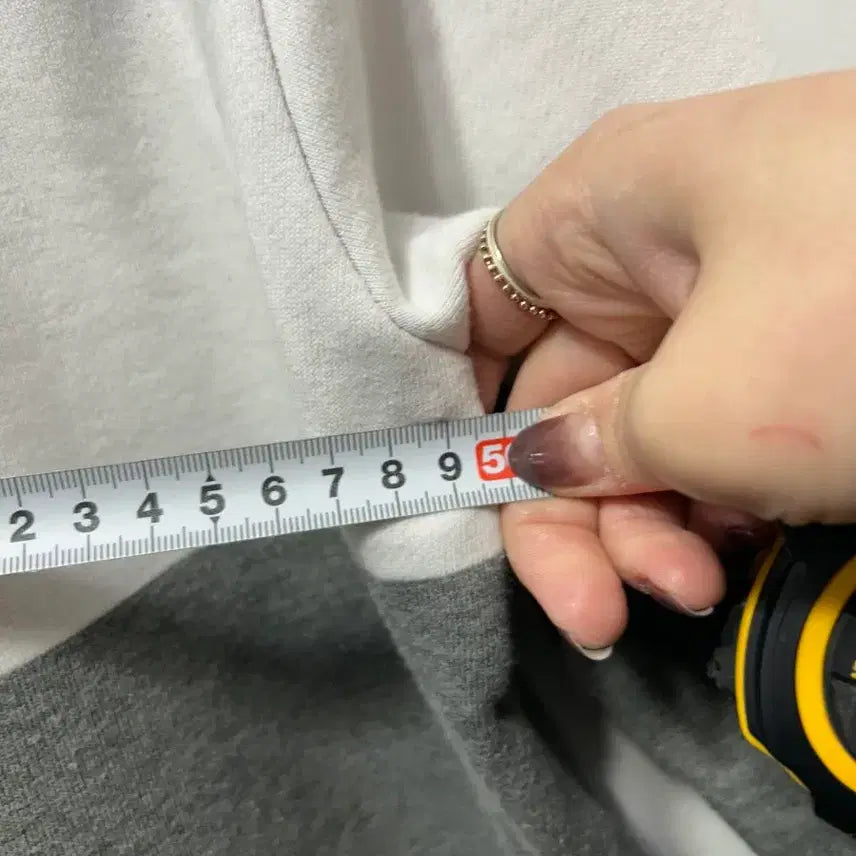 [BUNJANG] Hazzys Color Block Sweatshirt (Size 95) / 헤지스 배색 맨투맨 티셔츠 95사이즈