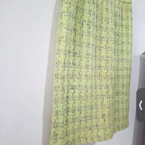 [BUNJANG] Tweed Skirt - Light Green, Size 66 / 트위드 스커트 연두색 66
