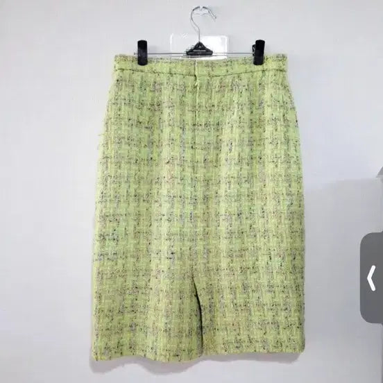 [BUNJANG] Tweed Skirt - Light Green, Size 66 / 트위드 스커트 연두색 66
