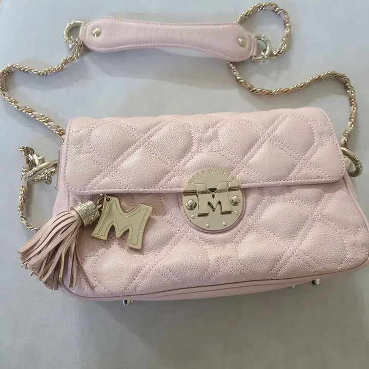 [BUNJANG] METROCITY Pink Quilted Chain Bag / 메트로시티 퀼팅 체인백 핑크