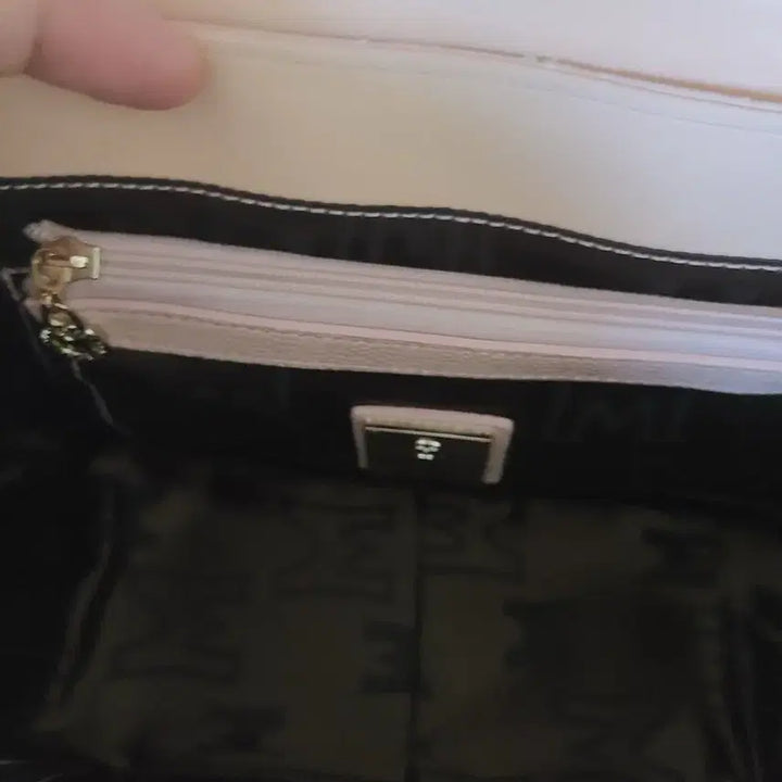 [BUNJANG] METROCITY Pink Quilted Chain Bag / 메트로시티 퀼팅 체인백 핑크