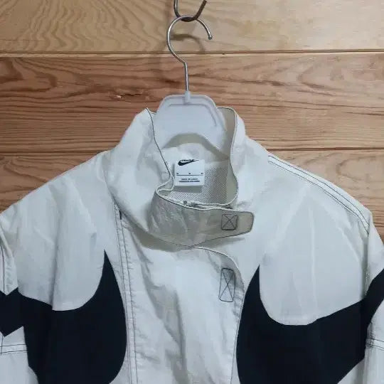 [BUNJANG] Nike Windbreaker Jacket / 나이키 바람막이 자켓