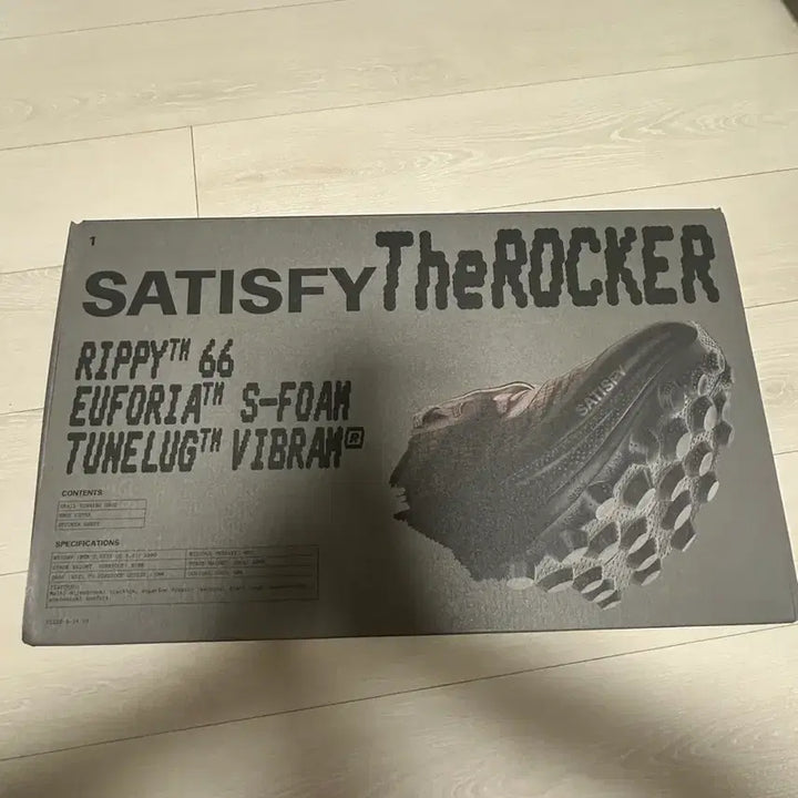 [BUNJANG] Satisfy The Rucker Falcon US10 / 세티스파이 더 라커 팔콘 us10