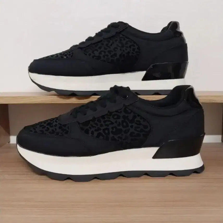 [BUNJANG] ZARA Animal Print Platform Sneakers (245) / 여성 자라 애니멀 프린트 키높이 스니커즈, (245)