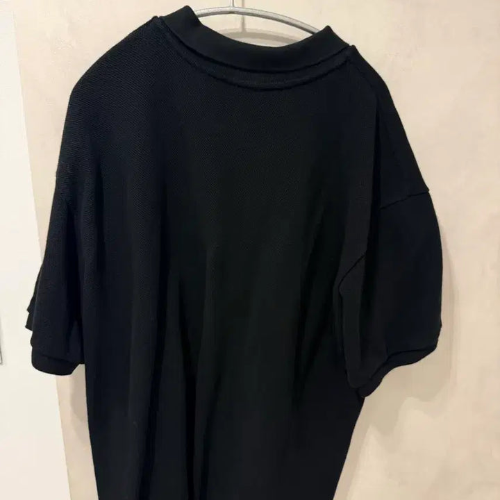 [BUNJANG] IAB Studio Cropped Pique Black T-shirt / 아이앱 스튜디오 크롭 피케 블랙 반팔티