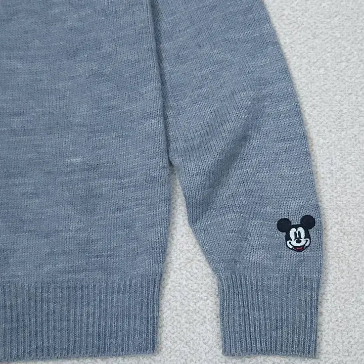 [BUNJANG] Disney Mickey Mouse Knit Crewneck Sweater / (1)디즈니 미키마우스 니트 크루넥 데일리 남녀공용