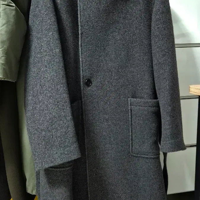 [SOLD OUT] 인사일런스 오버사이즈 하이넥 코트 M (새제품)