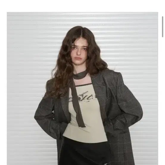 [BUNJANG] Leather Square Neck Tie Scarf T-shirt / 레더리 스퀘어넥 타이 스카프 티셔츠