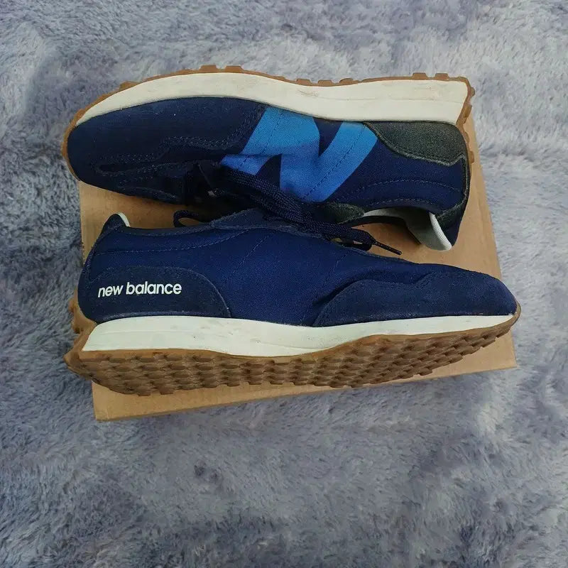 [BUNJANG] New Balance 327 Sneakers (230) / [230] 뉴발란스 운동화 327