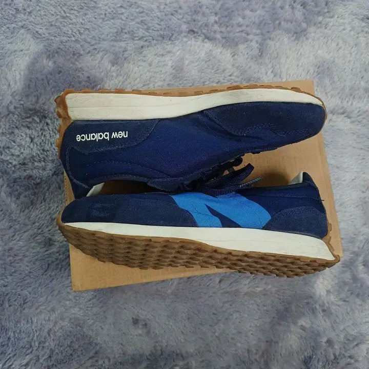 [BUNJANG] New Balance 327 Sneakers (230) / [230] 뉴발란스 운동화 327