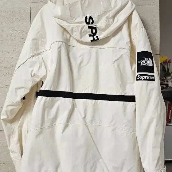 [BUNJANG] Supreme The North Face Steep Tech White Jacket XL / 슈프림 노스페이스 스팁 테크 화이트 자켓 xl