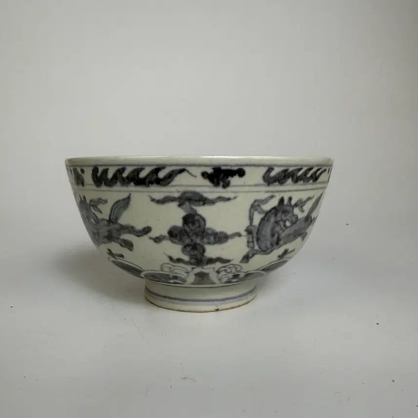 [BUNJANG] Blue and White Porcelain with Sea and Dragon Motif / 청화 해수신수문 완