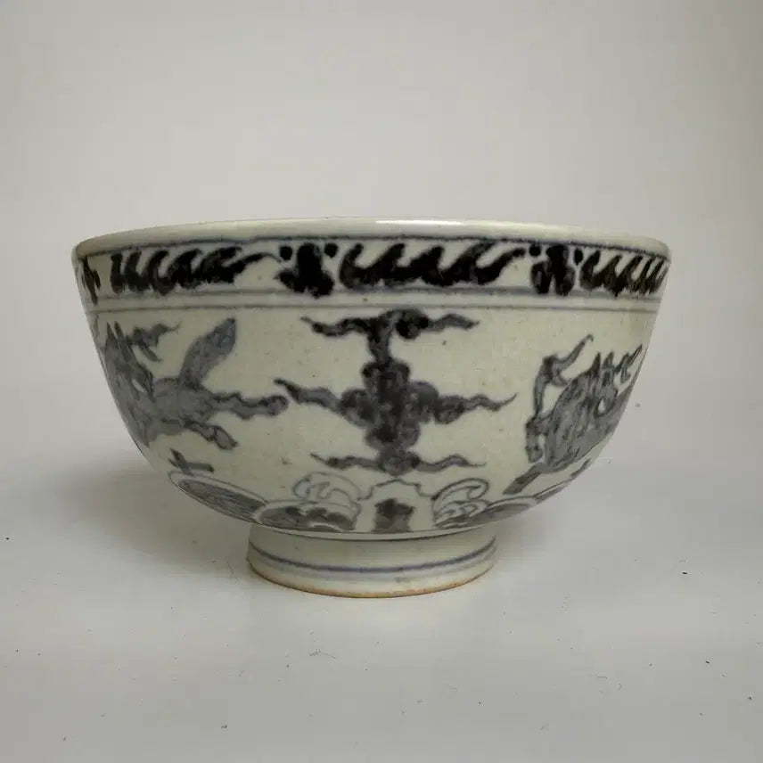 [BUNJANG] Blue and White Porcelain with Sea and Dragon Motif / 청화 해수신수문 완