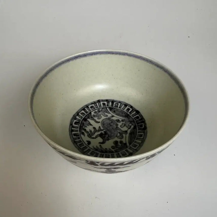 [BUNJANG] Blue and White Porcelain with Sea and Dragon Motif / 청화 해수신수문 완