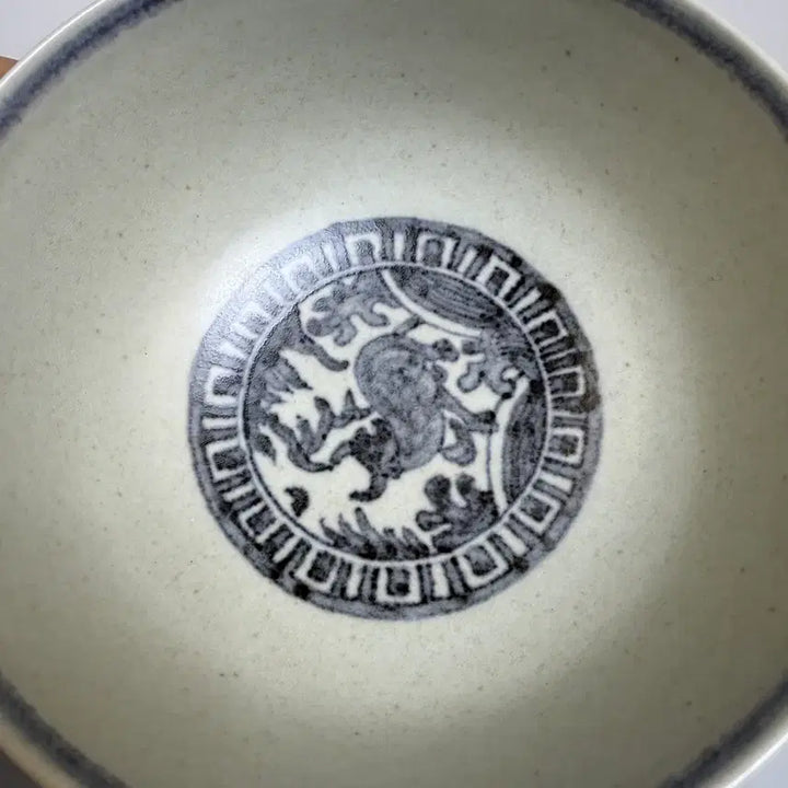 [BUNJANG] Blue and White Porcelain with Sea and Dragon Motif / 청화 해수신수문 완