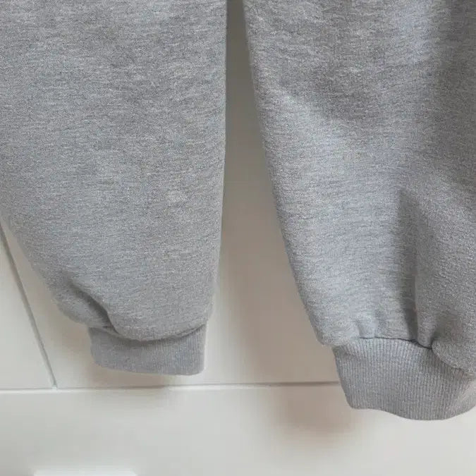 [BUNJANG] Polham Gray Training Jogger Pants / 폴햄 트레이닝 조거팬츠 그레이 26(67)