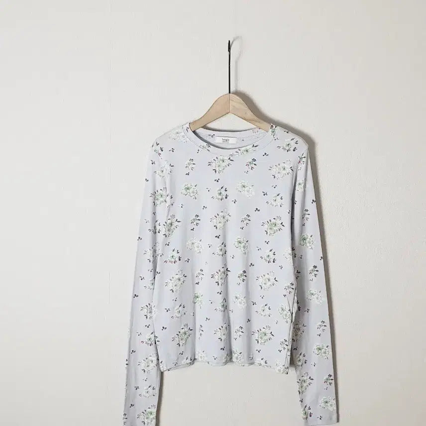 [BUNJANG] Vintage Floral Print Top / (새) 빈티지 플라워 티
