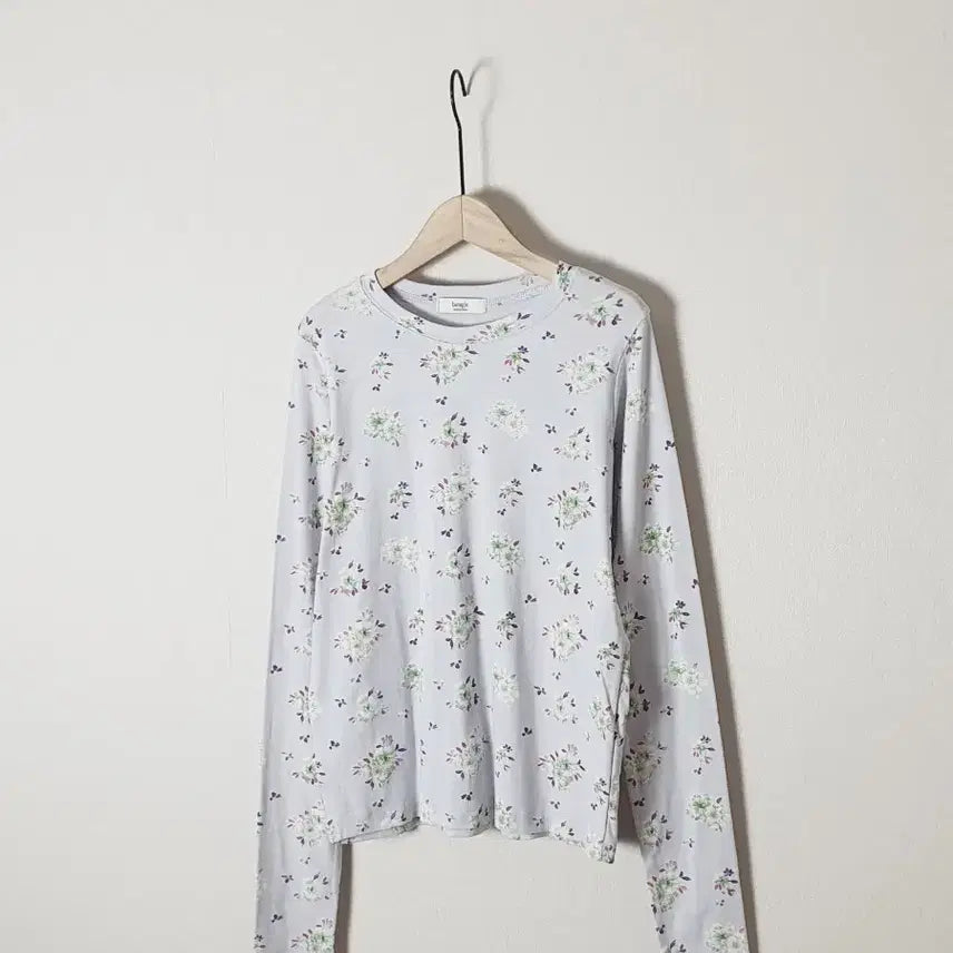 [BUNJANG] Vintage Floral Print Top / (새) 빈티지 플라워 티