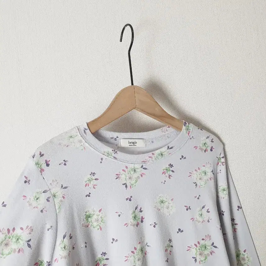 [BUNJANG] Vintage Floral Print Top / (새) 빈티지 플라워 티
