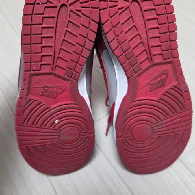 [BUNJANG] Nike Dunk Low Retro Medium Grey Sneakers / 나이키 덩크 로우 레트로 미디움 그레이 265