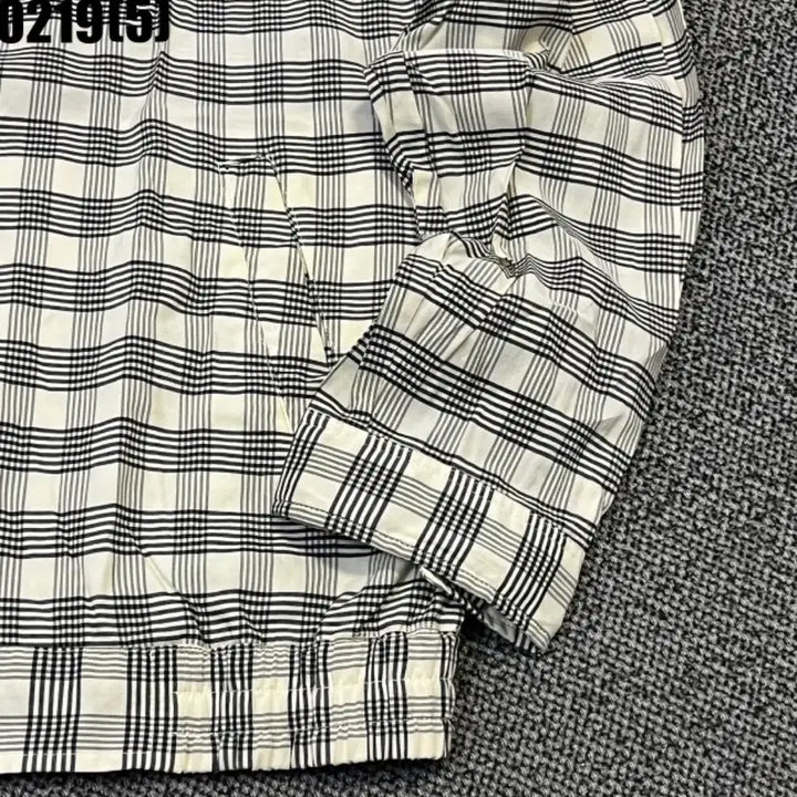 [BUNJANG] Yves Saint Laurent Check Pattern Bomber Jacket / 입생로랑 체크 패턴 봄버 자켓100 0219