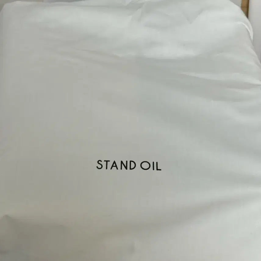[BUNJANG] Stand Oil Fluffy Bag (L size) (Vanilla) / (단종) 스탠드오일 플러피백 (L size) (바닐라)