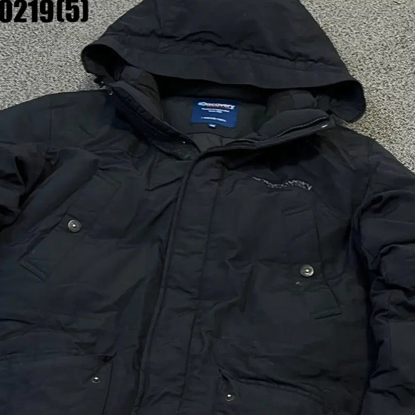 [BUNJANG] Discovery Black Hooded Padded Jacket 110 / 디스커버리 블랙 후드 패딩 점퍼110 0219