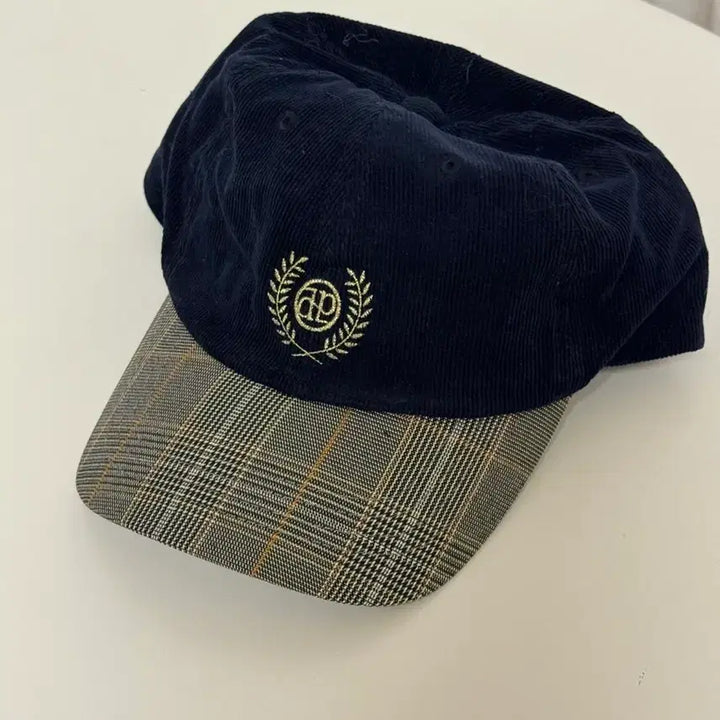 [BUNJANG] Depound Golden Check Baseball Cap / 드파운드 골덴 체크 배색 볼캡