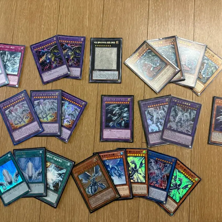 [BUNJANG] Yu-Gi-Oh! Rare Cards and God Cards Bundle / 유희왕 희귀카드+삼환신(싸인카드/사인카드)+한정판