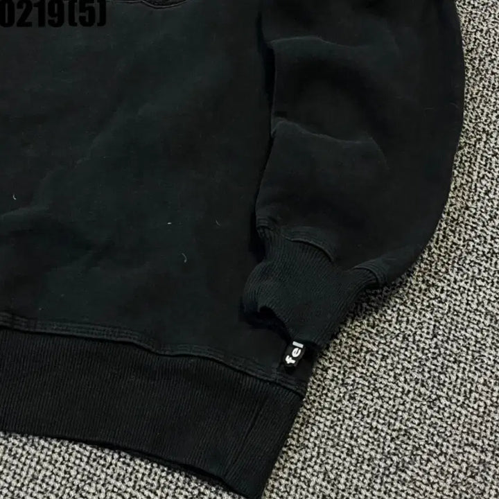 [BUNJANG] Feltics Black Sweatshirt / 펠틱스 Feltics 블랙 맨투맨 티셔츠s 0219