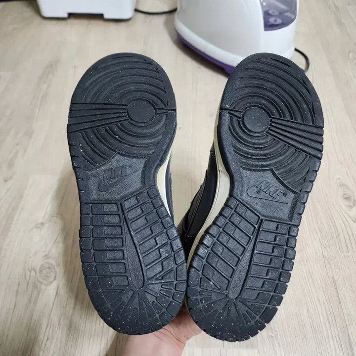 [BUNJANG] Nike Dunk High Anthracite Black Volt Sneakers / 나이키 덩크 하이 안트라사이트 블랙볼트 255mm