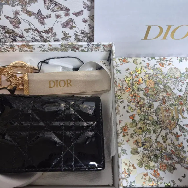 [BUNJANG] Dior Lady Card Wallet / 디올 레이디 카드지갑 블랙 페이던트