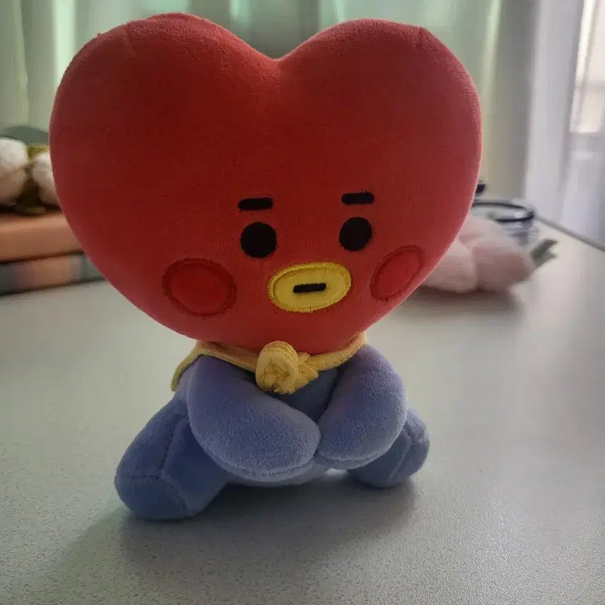 [BUNJANG] BT21 Tata Baby Sitting Doll / bt21 tata 베이비 타타 시팅 인형