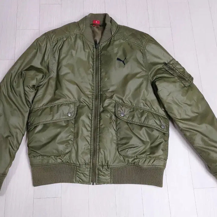 [BUNJANG] Puma Bomber Jacket / 푸마 카키색 봄버 자켓