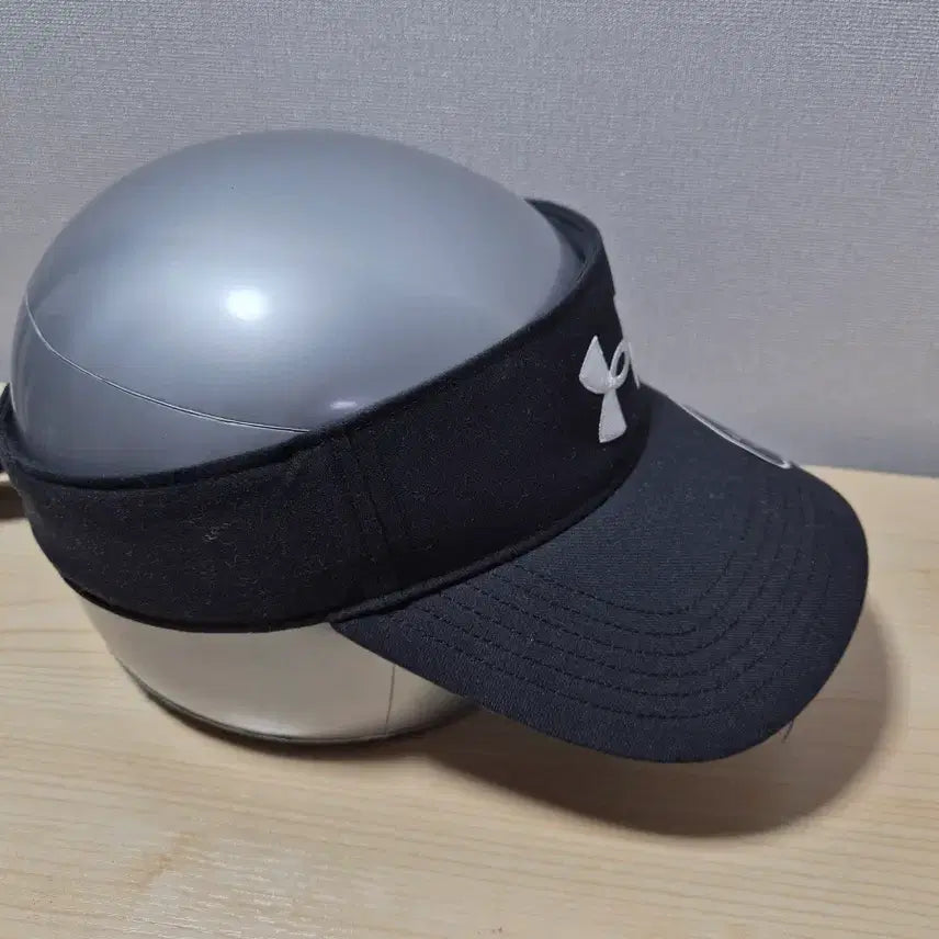 [BUNJANG] Under Armour Sun Cap / 새상품 언더아머 프리사이즈 선캡 썬캡 선바이저 모자-469