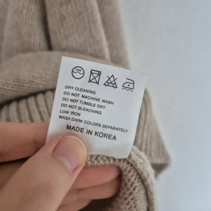[BUNJANG] Beige Mohair Blend Turtleneck Sweater / 베이지색 터틀넥 모혼방 니트 스웨터