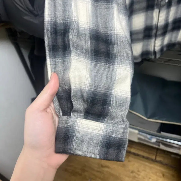 [BUNJANG] Polytelu Loose Check Shirt / 2) 25ss 폴리테루 루즈드 체크 셔츠 웨스턴 에크루 옴브레