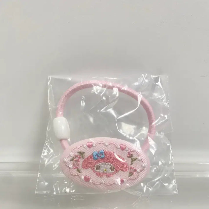 [SOLD OUT] 산리오 자수 머리끈 헤어밴드 가챠
